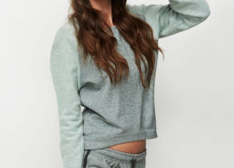 girl-wearing-hat-big-800x1085-1