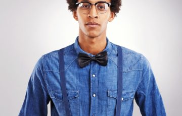 men-wear-blue-shirt